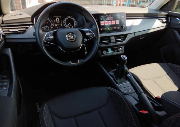 Skoda Kamiq cena 82900 przebieg: 26822, rok produkcji 2021 z Tłuszcz małe 497